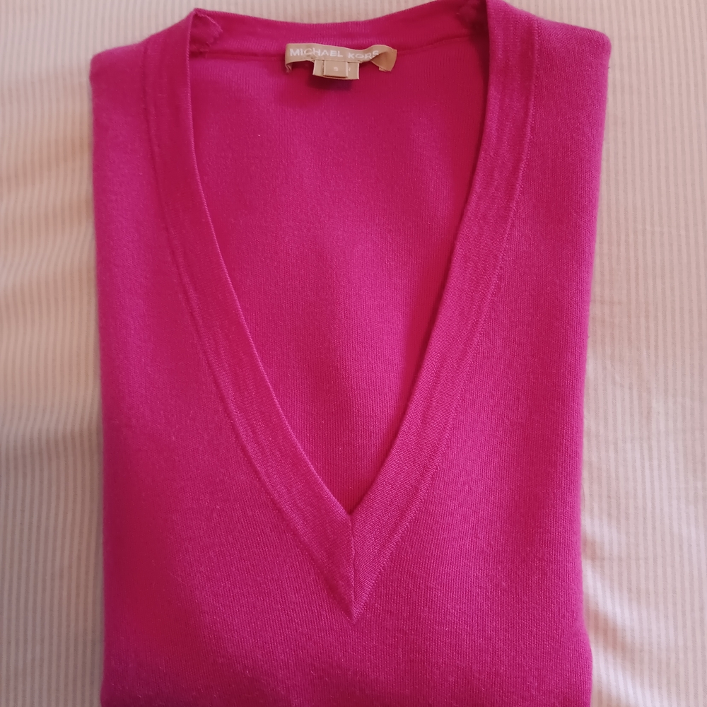 Michael Kors Women's Pink V-Neck Sweater